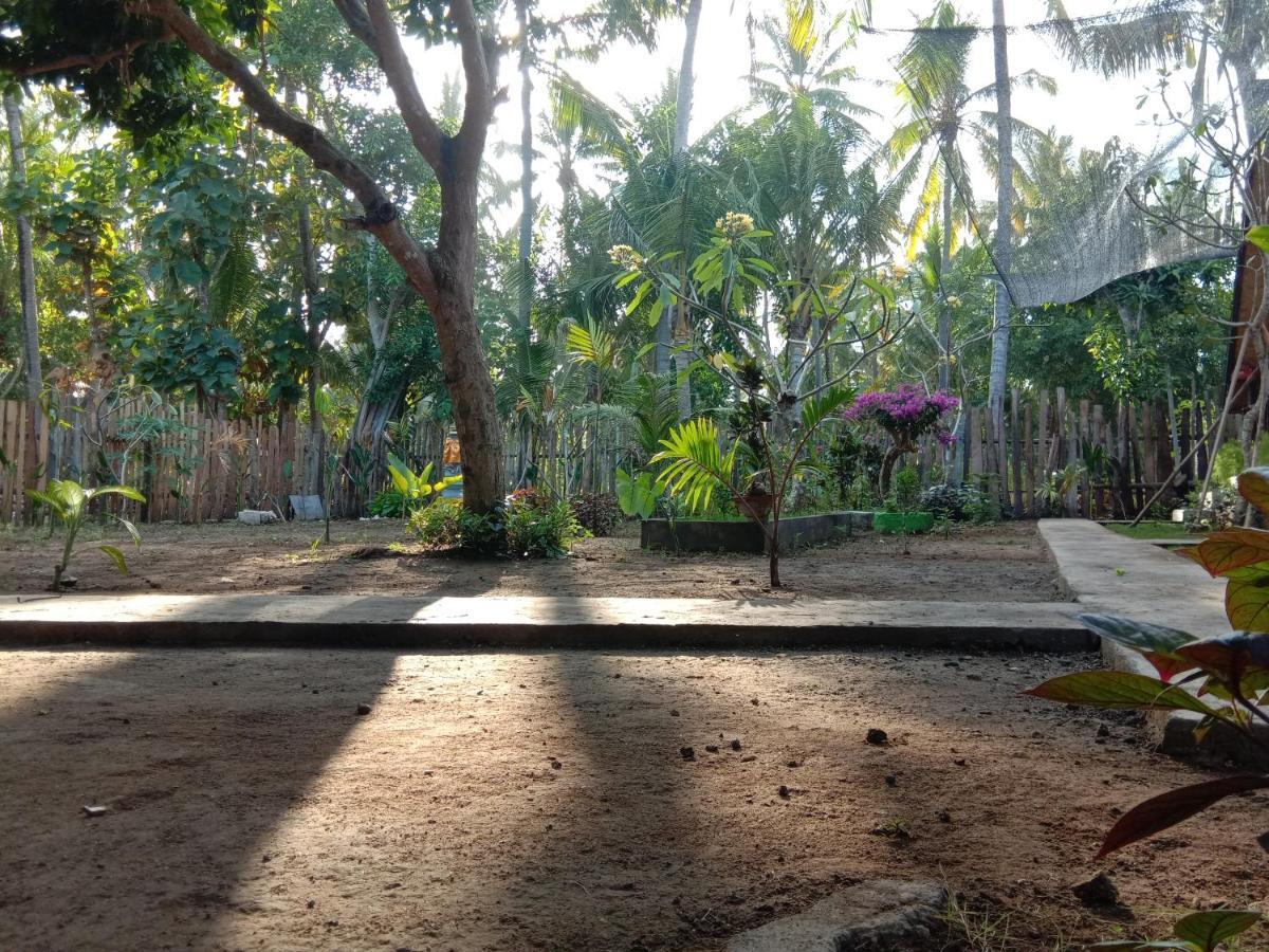 Jingga Home Penida Toyapakeh Buitenkant foto